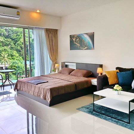 Chic Apartment Karon Exterior photo
