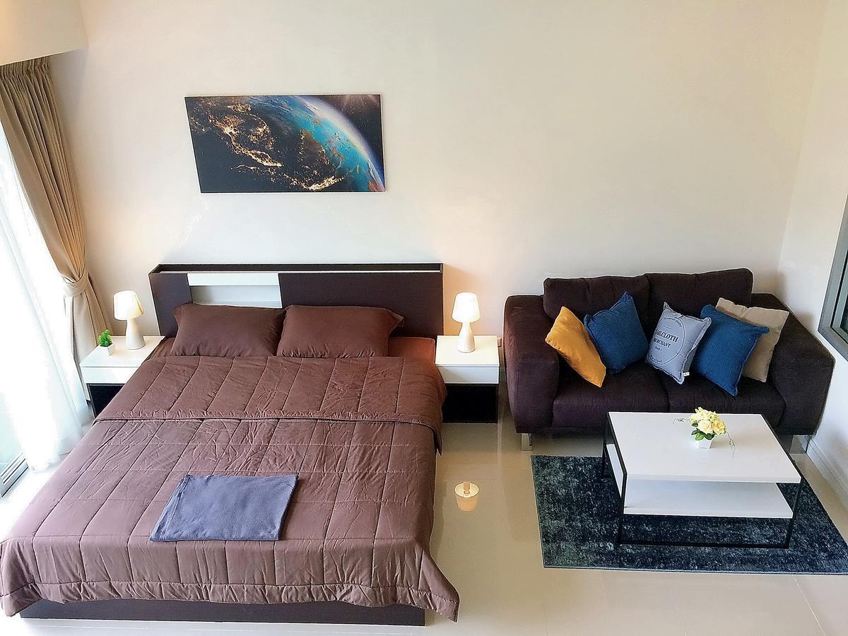 Chic Apartment Karon Exterior photo
