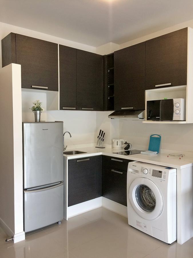 Chic Apartment Karon Exterior photo